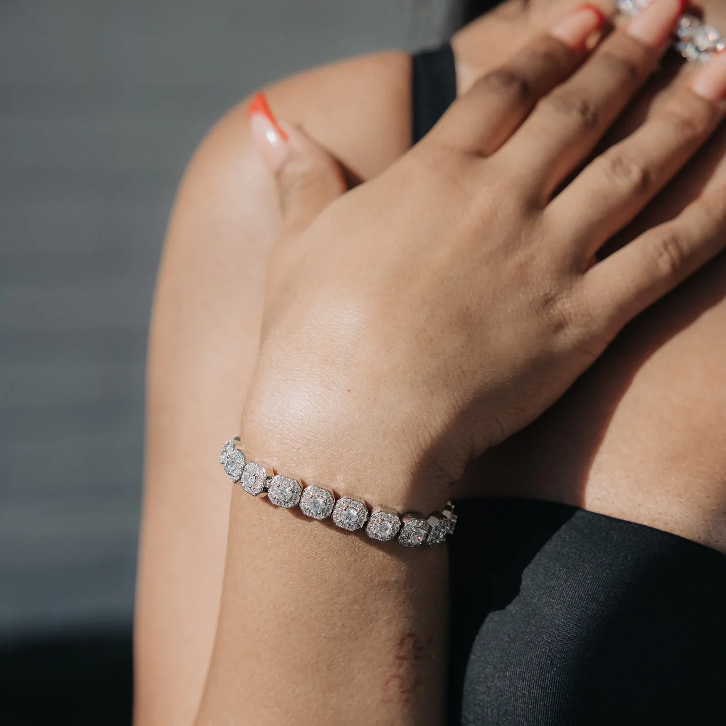 10MM PULSEIRA CLUSTERED TENNIS