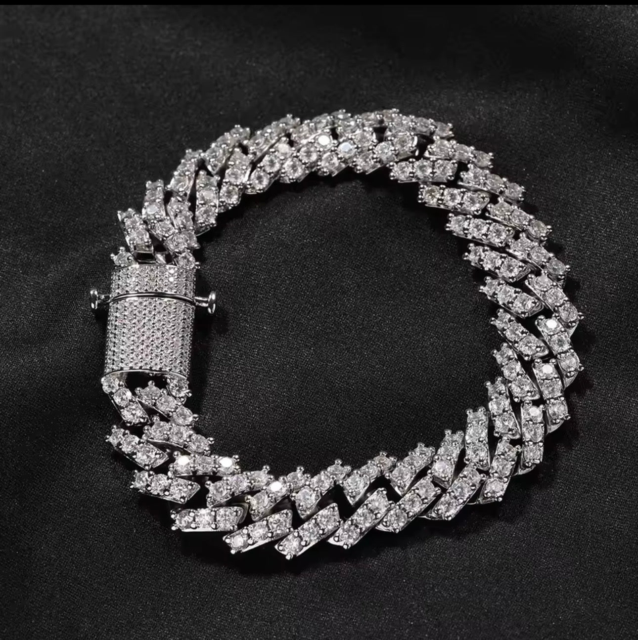 12MM PULSEIRA DIAMOND PRONG LINK