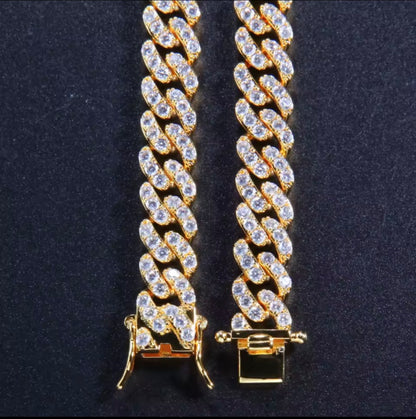 10MM CORRENTE ICED CUBAN LINK - BANHADO A OURO 18K