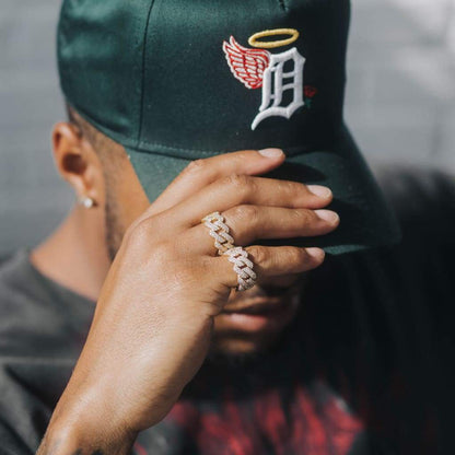 ANEL DIAMOND PRONG - BANHADO A OURO 18K